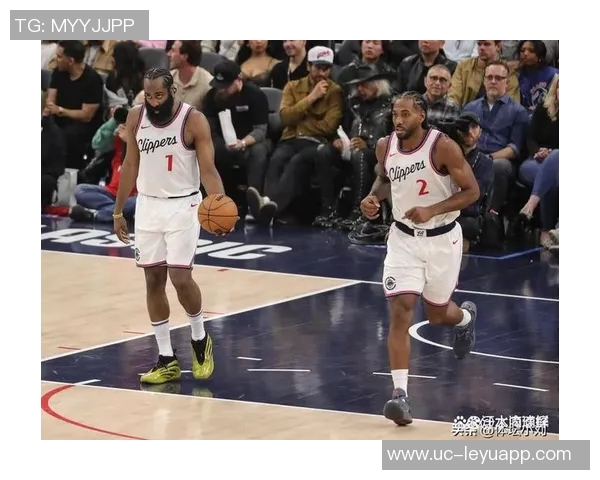 快船近期状态火热小卡领衔进攻效率高居联盟榜首 快船近期状态火热小卡领衔进攻效率高居联盟榜首